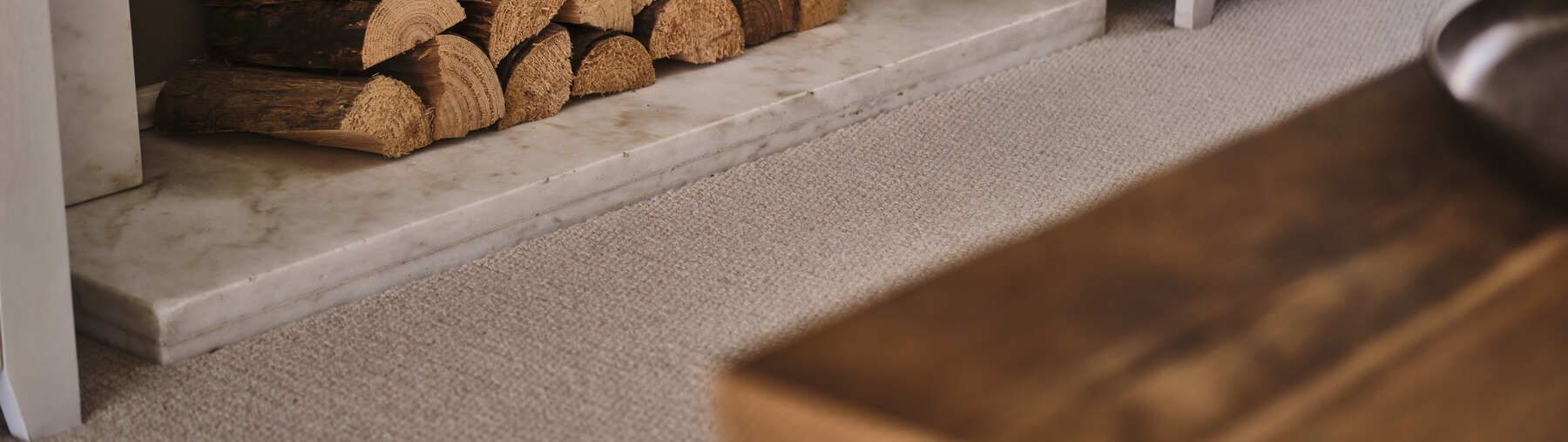 How to create a rustic living room with your flooring